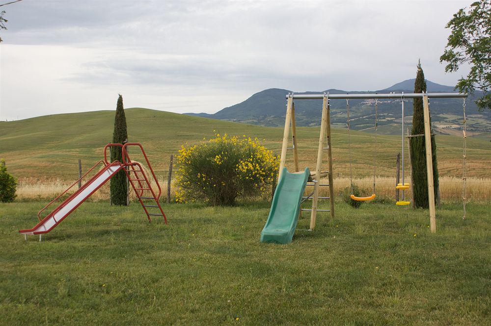 Agriturismo Sant' Ansano Guest House Castiglione dʼOrcia Exterior foto